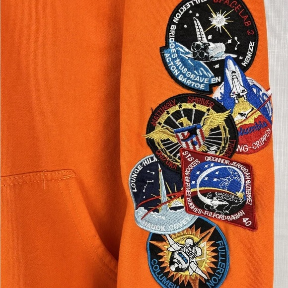 Buzz Aldrin Pacsun Orange Hooded Sweatshirt Large Hoodie Pullover NASA Patches - Picture 4 of 9